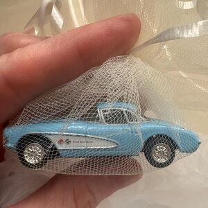 Kinsmart 1957 Chevrolet Corvette Light Blue 1/64 Scale Die Cast Toy Car Vehicle